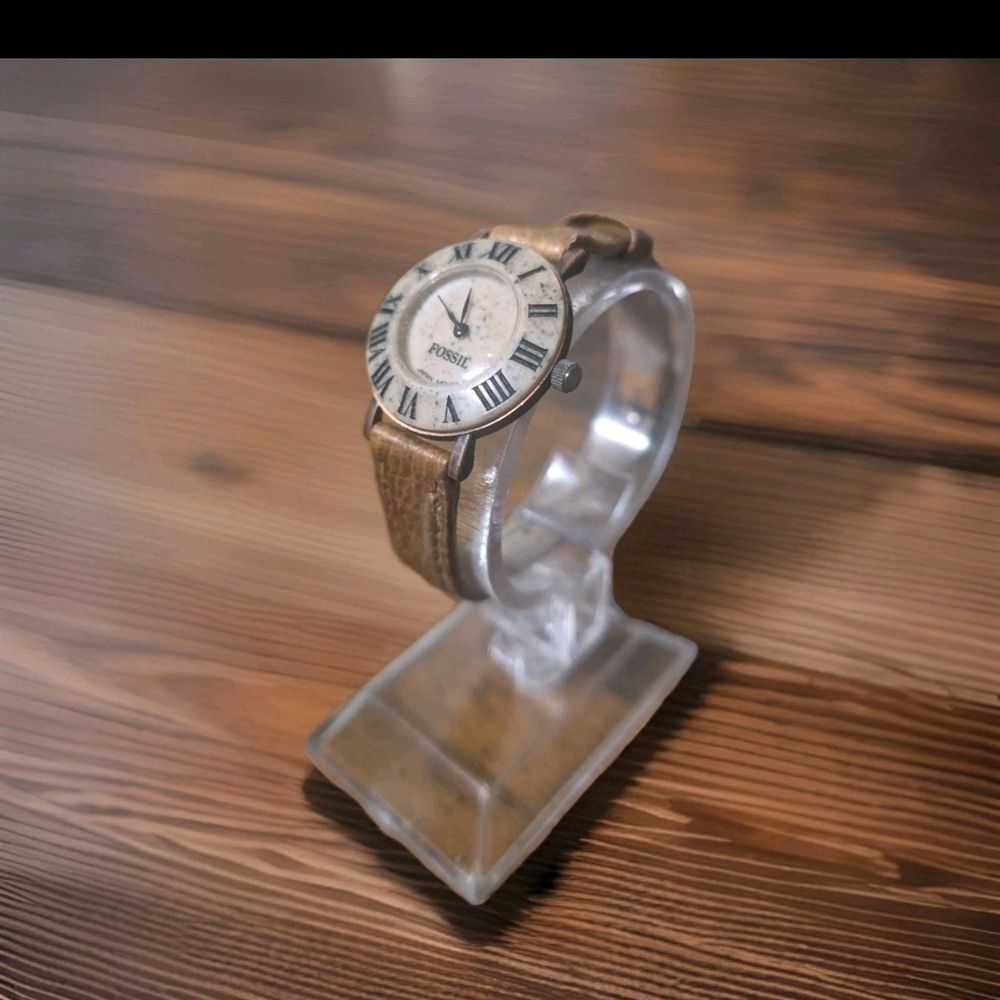 Fossil Roman Numeral Watch - Picture 3 of 4
